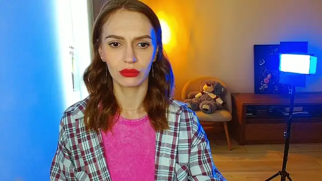 Lady Sunshine  online show from February 2026 07:32:02 AM