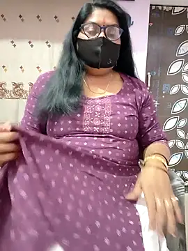 Snapshot of fuunalka chatting on April 2026 09:13:01 AM fuunalka online show from April 2026 09:13:01 AM