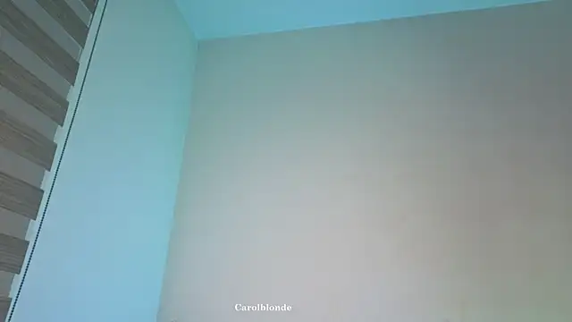 Carolblonde online show from April 2026 07:45:01 AM