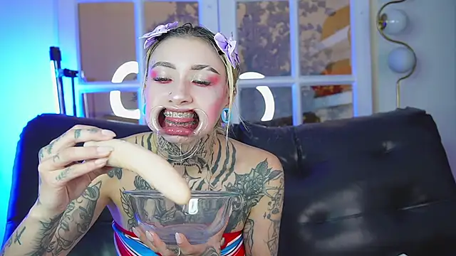 miss   angel online show from April 2026 01:41:01 PM