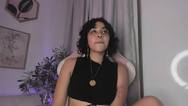 Dhalila  online show from March 2025 01:14:02 AM