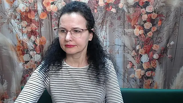 Snapshot of Miroslava_Happi chatting on April 2026 05:49:02 AM Miroslava Happi online show from April 2026 05:49:02 AM