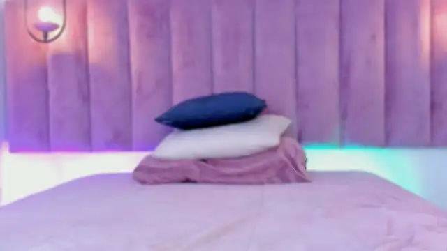 emmiily z online show from April 2026 02:27:02 AM