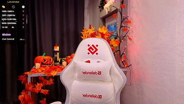 Hisoka akerley online show from October 2025 06:35:02 PM