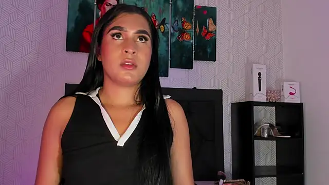 Selena fox7 online show from October 2025 04:16:01 AM