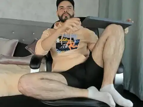 Luke Diaz7 online show from February 2025 11:54:02 PM