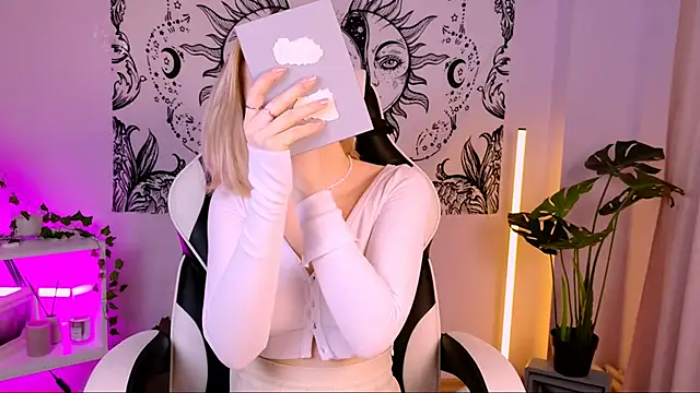 EllySunlover online show from March 2025 03:13:02 AM