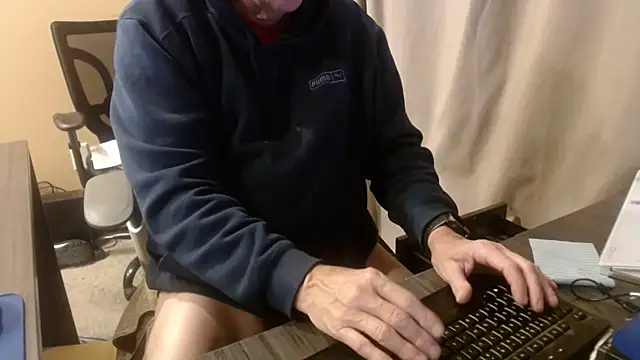 Snapshot of olderandwiser2 chatting on March 2026 04:06:02 AM olderandwiser2 online show from March 2026 04:06:02 AM