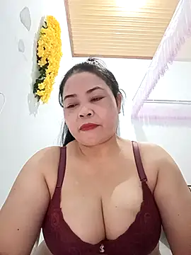 Baby-bigtits2024 online show from March 2025 01:06:01 PM