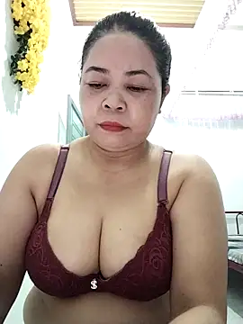 Baby-bigtits2024 online show from October 2025 10:06:02 PM