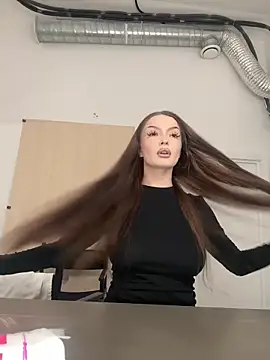 AlexaBright online show from October 2025 03:45:01 PM