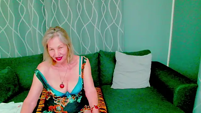 adeleadison online show from September 2025 03:06:02 AM