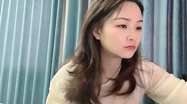 Mia-77 online show from March 2025 05:43:02 AM