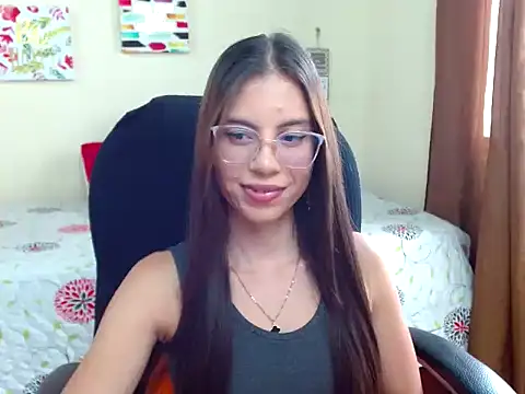 veronicamiller22 online show from October 2025 08:50:02 PM