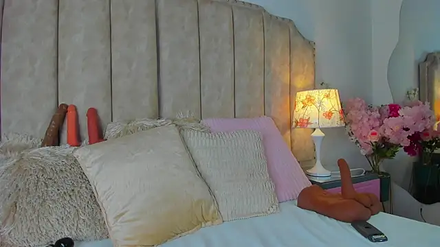 Snapshot of BrithanyParker_ chatting on July 2026 06:05:01 AM BrithanyParker online show from July 2026 06:05:01 AM