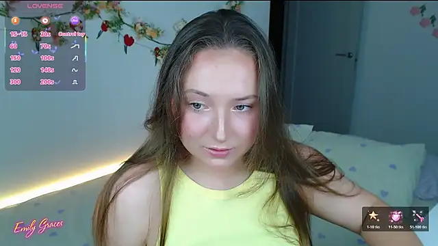 Snapshot of EmilyxxGraces chatting on July 2026 08:12:02 PM EmilyxxGraces online show from July 2026 08:12:02 PM