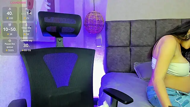 Snapshot of elizabeth_20 chatting on October 2025 07:47:01 PM elizabeth 20 online show from October 2025 07:47:01 PM