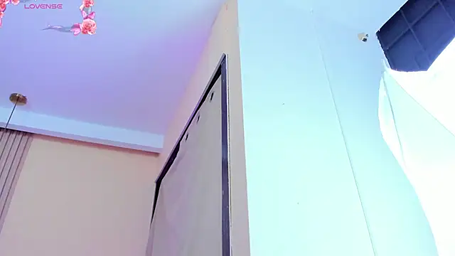 Snapshot of elizabeth_20 chatting on October 2025 07:04:02 PM elizabeth 20 online show from October 2025 07:04:02 PM