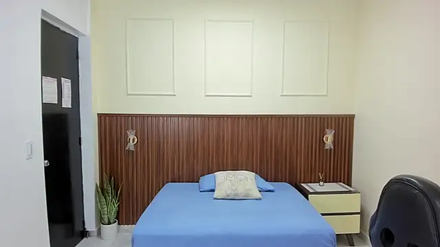 MELINAMARTINS online show from September 2025 07:26:02 PM