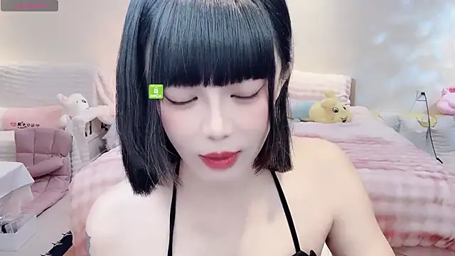 Snapshot of Eudora-0001 chatting on November 2025 11:31:01 AM Eudora-0001 online show from November 2025 11:31:01 AM