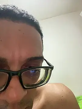 Snapshot of Diegodelicia chatting on July 2026 10:19:02 PM Diegodelicia online show from July 2026 10:19:02 PM