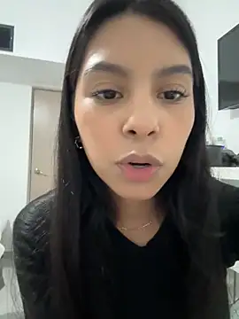 Valeedoll online show from November 2025 04:43:02 AM