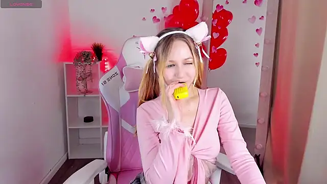 SweetieAngela online show from February 2025 12:15:02 AM