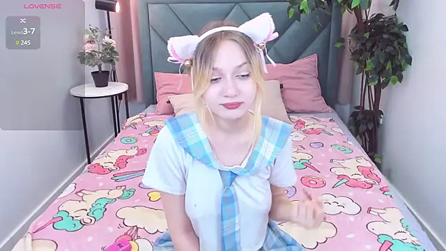 SweetieAngela online show from March 2025 06:23:01 AM