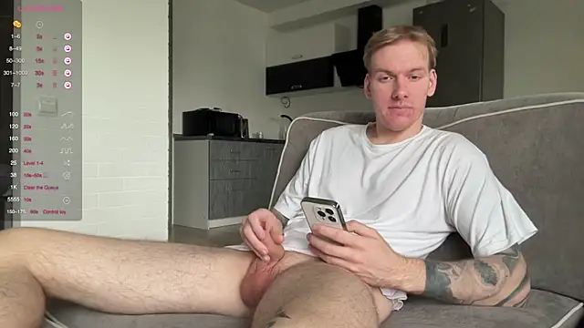 Snapshot of jaffersonlouis chatting on September 2025 12:50:02 PM jaffersonlouis online show from September 2025 12:50:02 PM