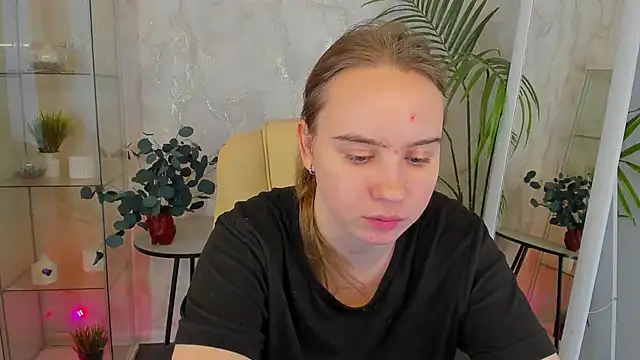 Lika 0ne online show from February 2026 12:12:01 PM