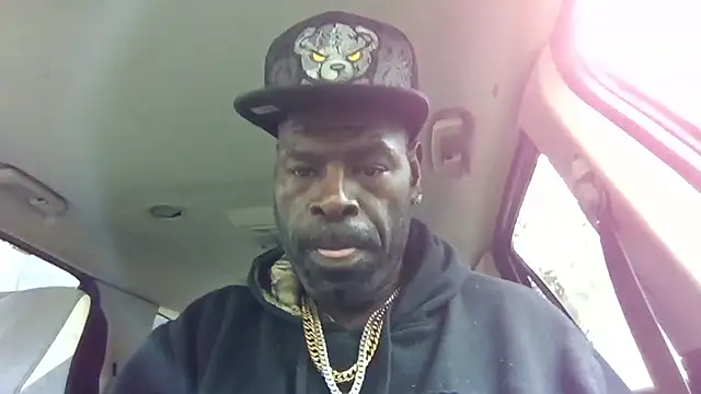 birdg online show from October 2025 02:27:02 PM