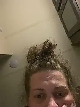 favoritestepsis online show from September 2025 12:34:01 AM