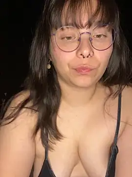 Solo yoss online show from October 2025 06:58:02 AM