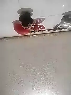 Luiyi1997 online show from February 2025 06:35:01 PM