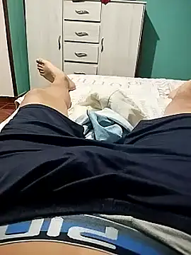 Luiyi1997 online show from February 2025 03:50:02 AM