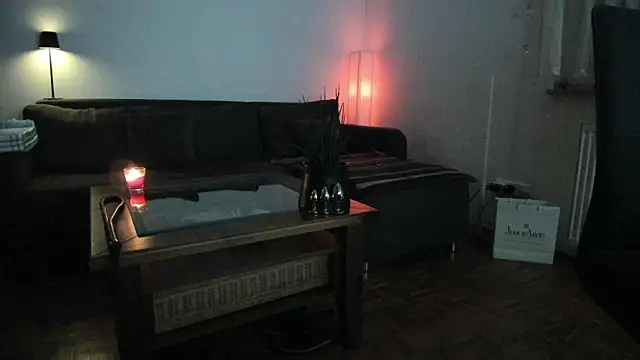 Snapshot of molicaremolicare chatting on November 2025 06:23:01 AM molicaremolicare online show from November 2025 06:23:01 AM