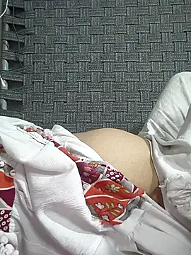 Snapshot of lovely----bhabhi chatting on February 2026 03:01:01 PM lovely----bhabhi online show from February 2026 03:01:01 PM