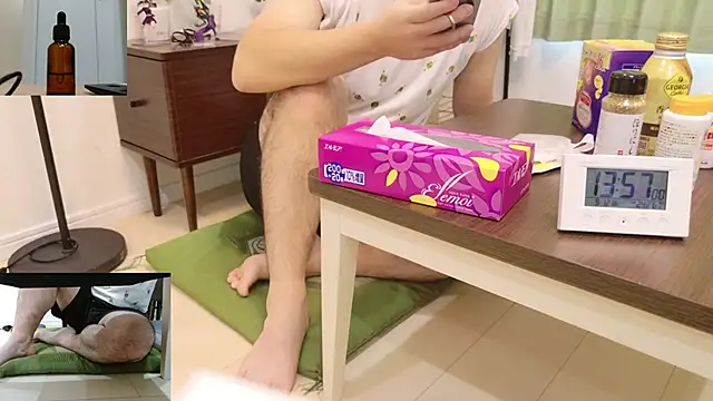 YARASERO-kun online show from September 2025 04:56:01 AM