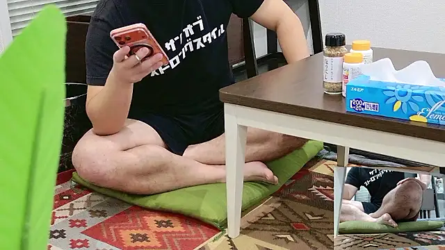 YARASERO-kun online show from November 2025 12:04:01 PM