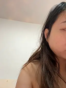 Snapshot of jinj-a chatting on February 2025 03:12:01 AM jinj-a online show from February 2025 03:12:01 AM