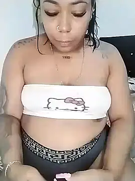 emma purple  online show from November 2025 03:14:02 PM