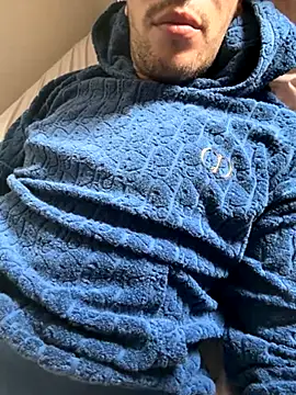 yaxxx03 online show from October 2025 10:49:02 AM