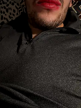 yaxxx03 online show from December 2025 12:23:02 PM