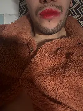 yaxxx03 online show from January 2026 08:35:01 PM