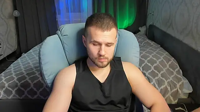 Snapshot of Vladik_b chatting on March 2025 05:28:02 PM Vladik b online show from March 2025 05:28:02 PM