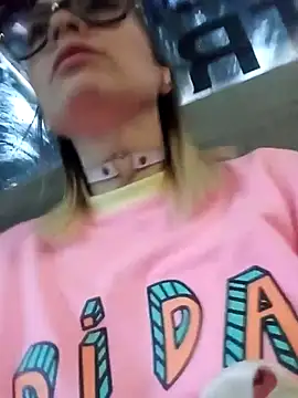 CandieGilson   online show from October 2025 10:56:02 AM