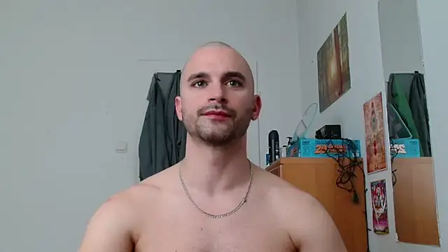 Snapshot of OskarBreno chatting on May 2026 02:33:01 PM OskarBreno online show from May 2026 02:33:01 PM