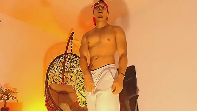 RyanGreys online show from October 2025 03:34:02 AM