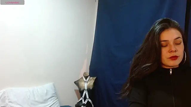 Snapshot of SamanthaGreen- chatting on March 2025 04:15:02 AM SamanthaGreen- online show from March 2025 04:15:02 AM