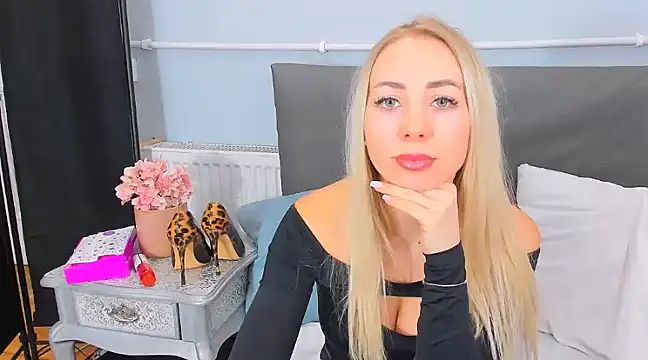 MargaritaRose online show from March 2025 06:44:01 PM